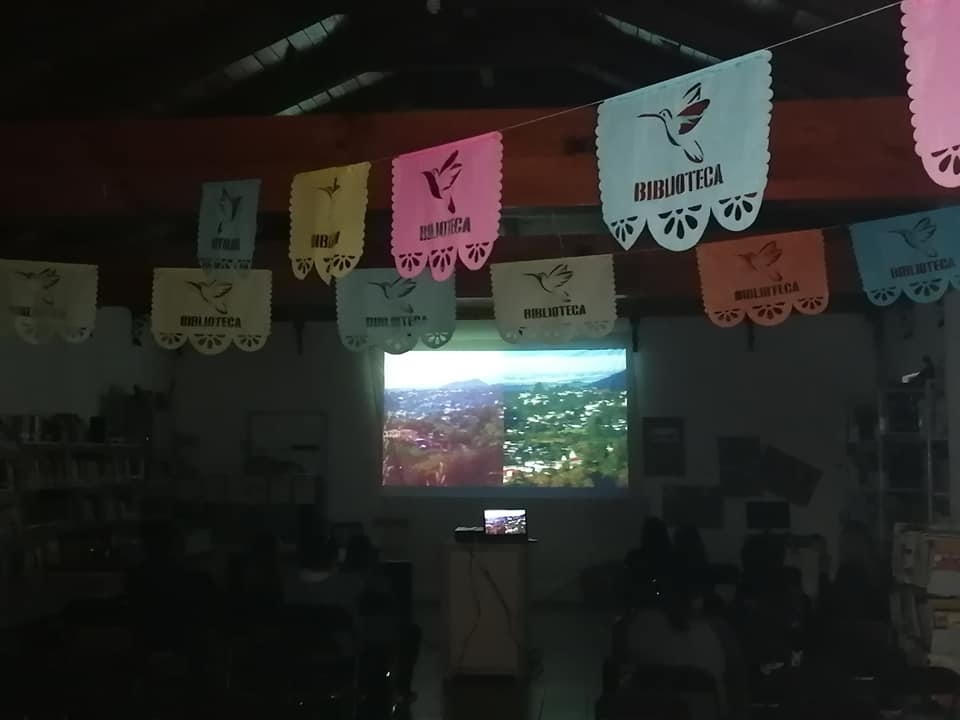 15 de agosto, Biblioteca Raquel Martínez Aragon, San José del Pacífico, Oaxaca